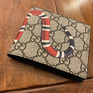 Gucci wallet